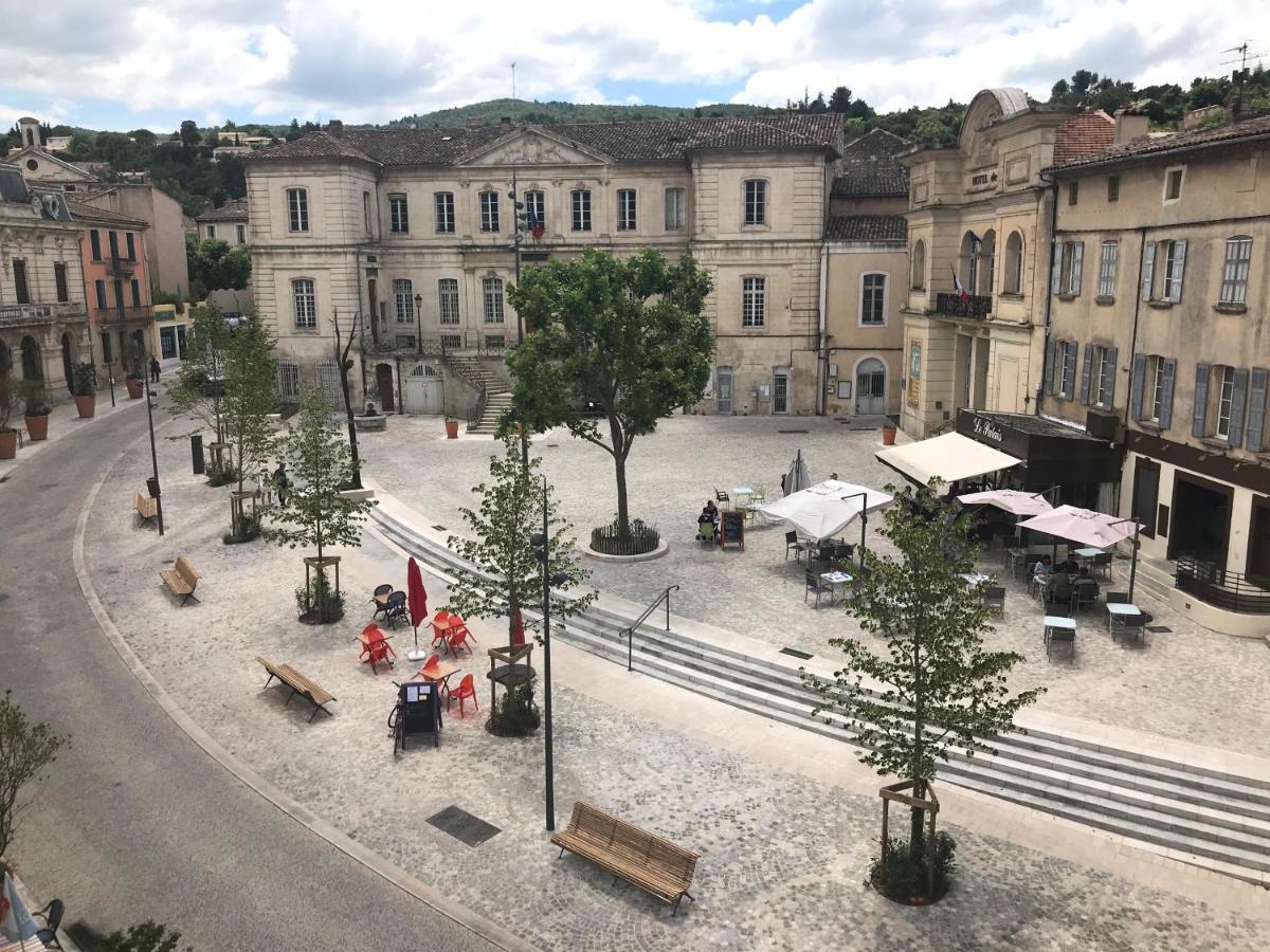 Appartement En Plein Centre Ville Apt Bagian luar foto