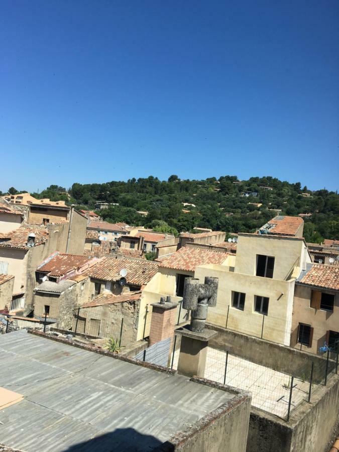 Appartement En Plein Centre Ville Apt Bagian luar foto