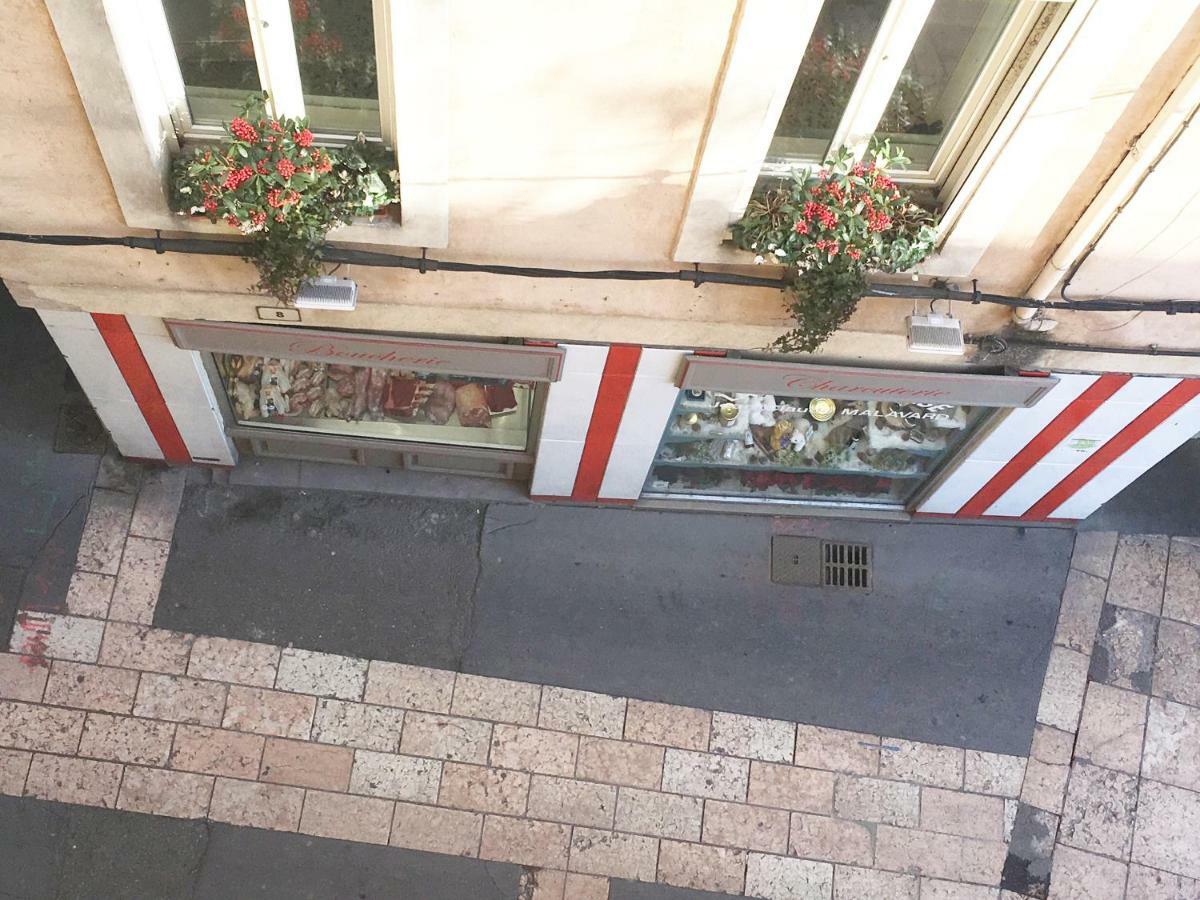 Appartement En Plein Centre Ville Apt Bagian luar foto
